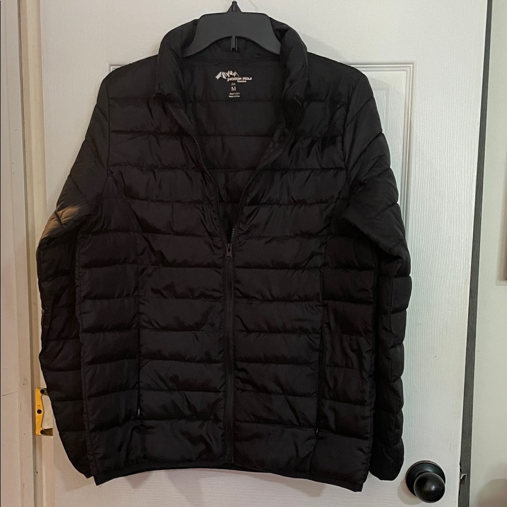Jackson Hole Women's Black Lightweight Puffer Jacket. Size M